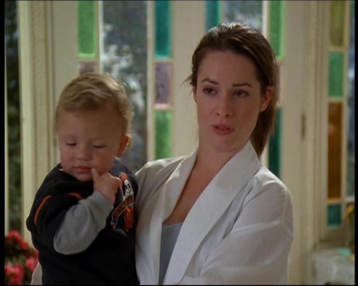 Charmed-Online-dot-610Chris-Crossed0629.jpg