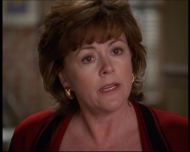 Charmed-Online-dot-610Chris-Crossed0726.jpg Charmed-Online-dot-610Chris-Crossed0726.jpg