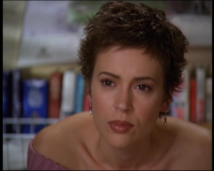 Charmed-Online-dot-610Chris-Crossed0743.jpg Charmed-Online-dot-610Chris-Crossed0743.jpg