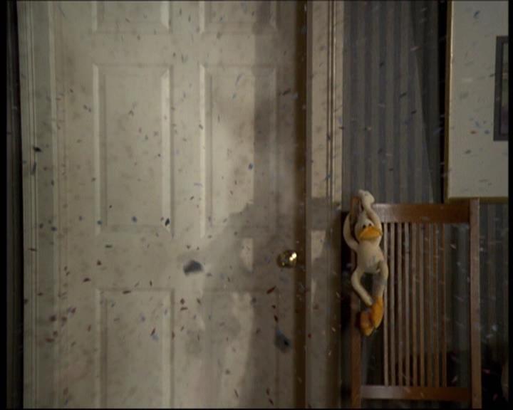 Charmed-Online-dot-610Chris-Crossed0799.jpg Charmed-Online-dot-610Chris-Crossed0799.jpg