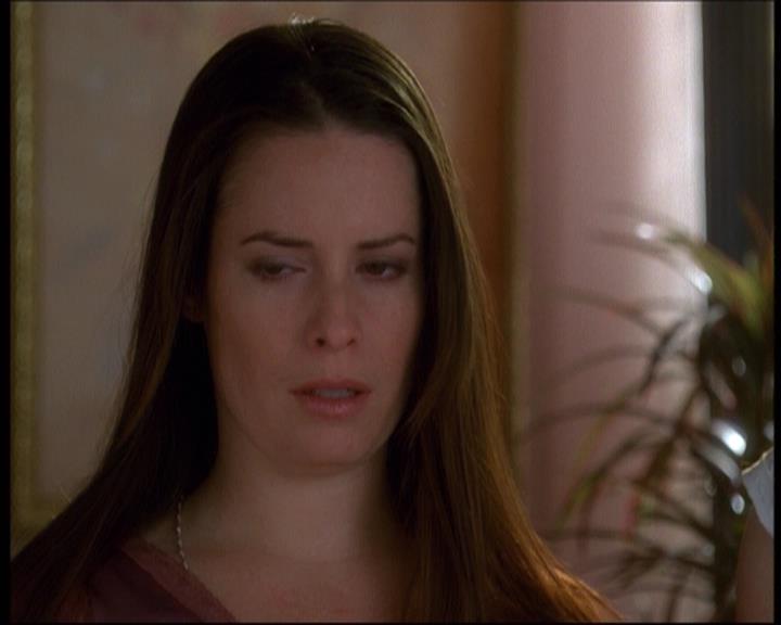 Charmed-Online-dot-610Chris-Crossed0940.jpg Charmed-Online-dot-610Chris-Crossed0940.jpg