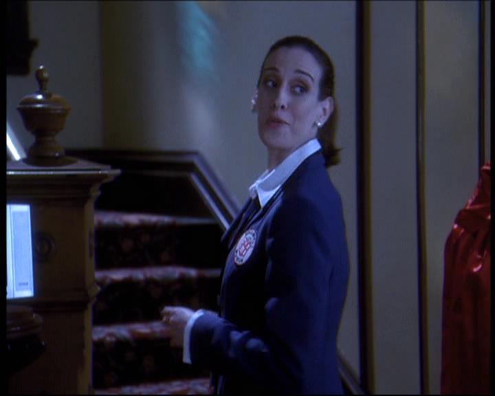 Charmed-Online-dot-610Chris-Crossed1038.jpg Charmed-Online-dot-610Chris-Crossed1038.jpg