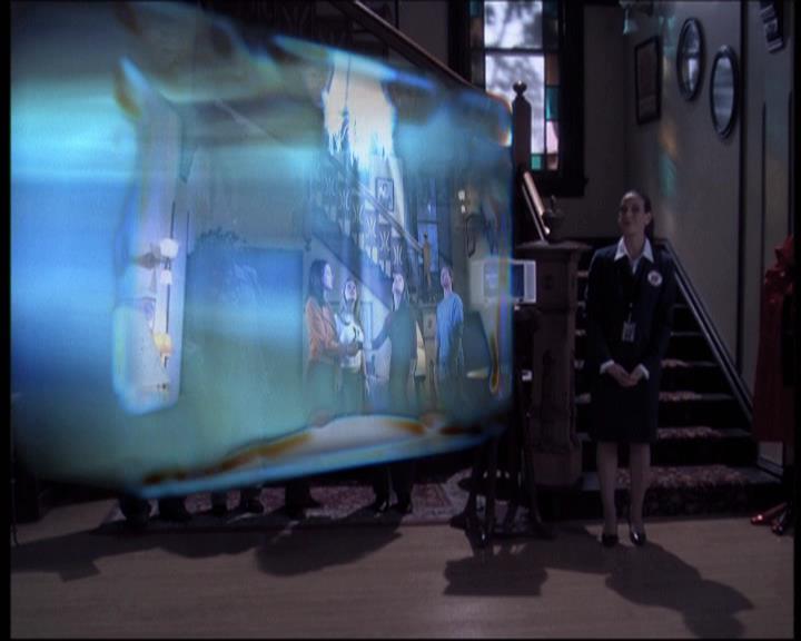 Charmed-Online-dot-610Chris-Crossed1055.jpg Charmed-Online-dot-610Chris-Crossed1055.jpg