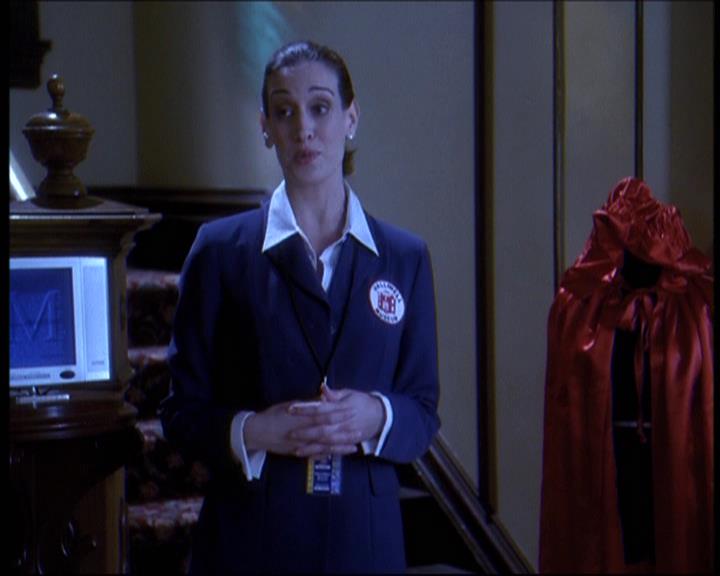 Charmed-Online-dot-610Chris-Crossed1081.jpg