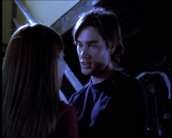 Charmed-Online-dot-610Chris-Crossed1155.jpg