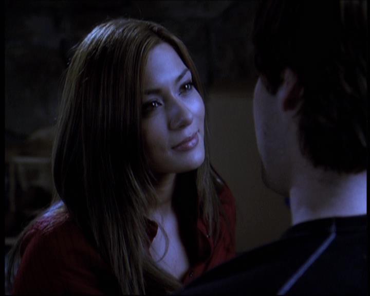 Charmed-Online-dot-610Chris-Crossed1158.jpg