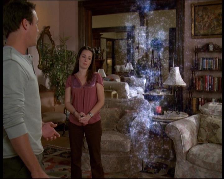 Charmed-Online-dot-610Chris-Crossed1308.jpg Charmed-Online-dot-610Chris-Crossed1308.jpg