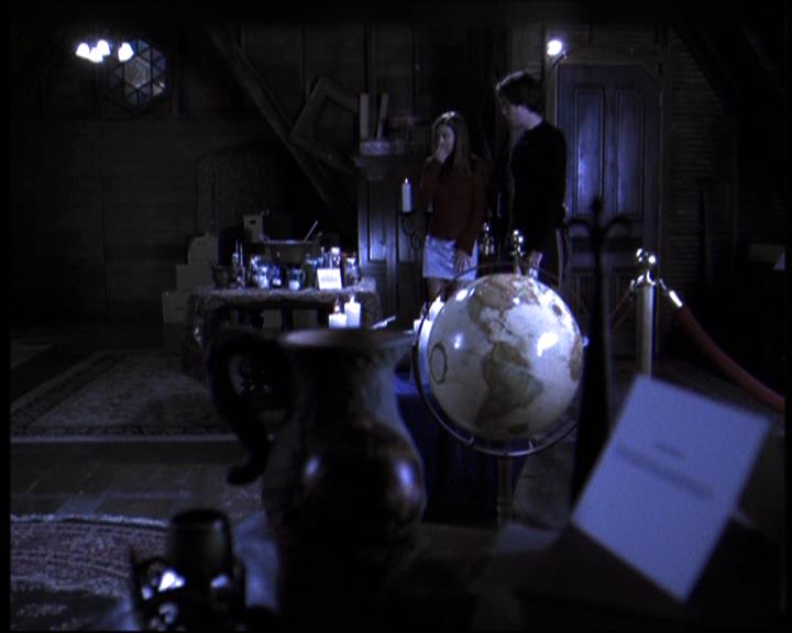 Charmed-Online-dot-610Chris-Crossed1330.jpg