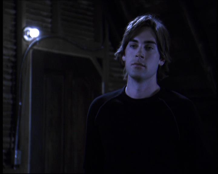 Charmed-Online-dot-610Chris-Crossed1334.jpg Charmed-Online-dot-610Chris-Crossed1334.jpg