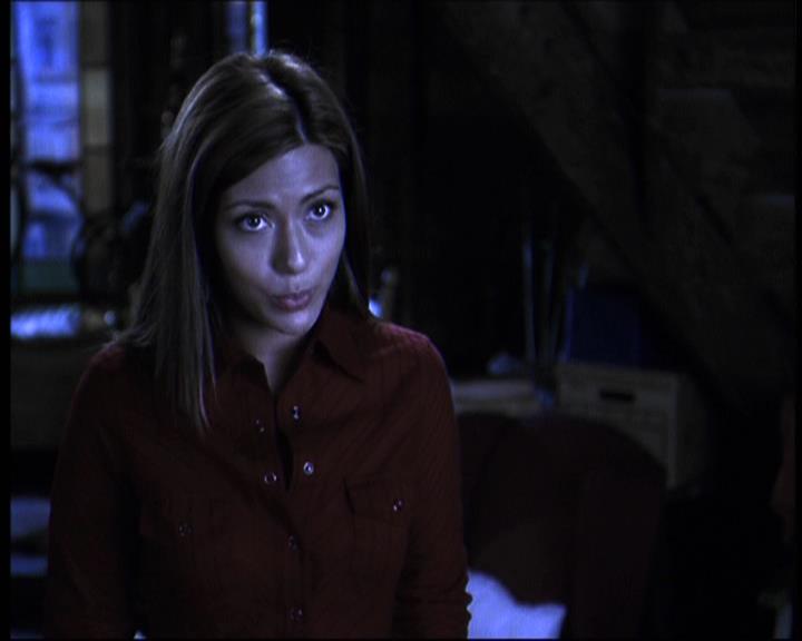 Charmed-Online-dot-610Chris-Crossed1336.jpg Charmed-Online-dot-610Chris-Crossed1336.jpg