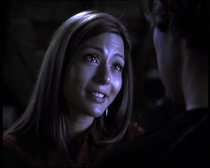 Charmed-Online-dot-610Chris-Crossed1355.jpg Charmed-Online-dot-610Chris-Crossed1355.jpg