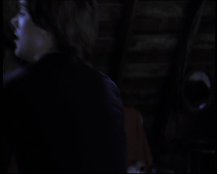 Charmed-Online-dot-610Chris-Crossed1367.jpg Charmed-Online-dot-610Chris-Crossed1367.jpg