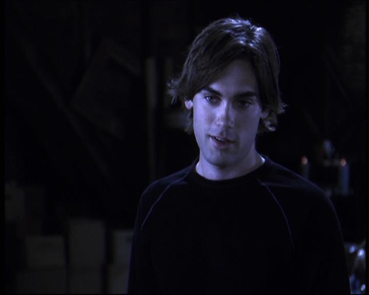 Charmed-Online-dot-610Chris-Crossed1378.jpg