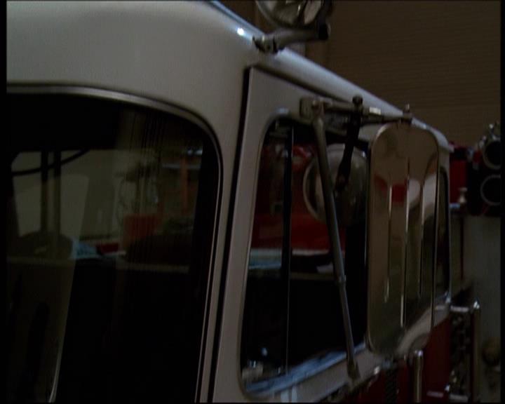 Charmed-Online-dot-610Chris-Crossed1440.jpg