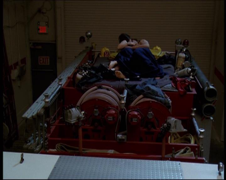 Charmed-Online-dot-610Chris-Crossed1446.jpg Charmed-Online-dot-610Chris-Crossed1446.jpg