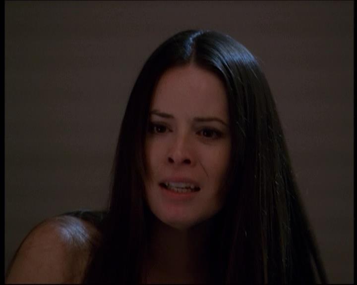 Charmed-Online-dot-610Chris-Crossed1474.jpg Charmed-Online-dot-610Chris-Crossed1474.jpg