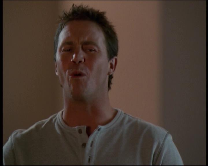 Charmed-Online-dot-610Chris-Crossed1491.jpg