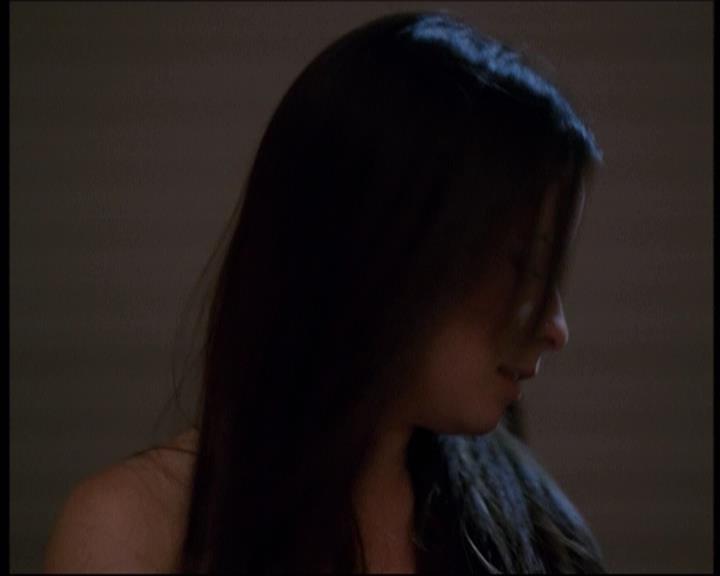 Charmed-Online-dot-610Chris-Crossed1494.jpg