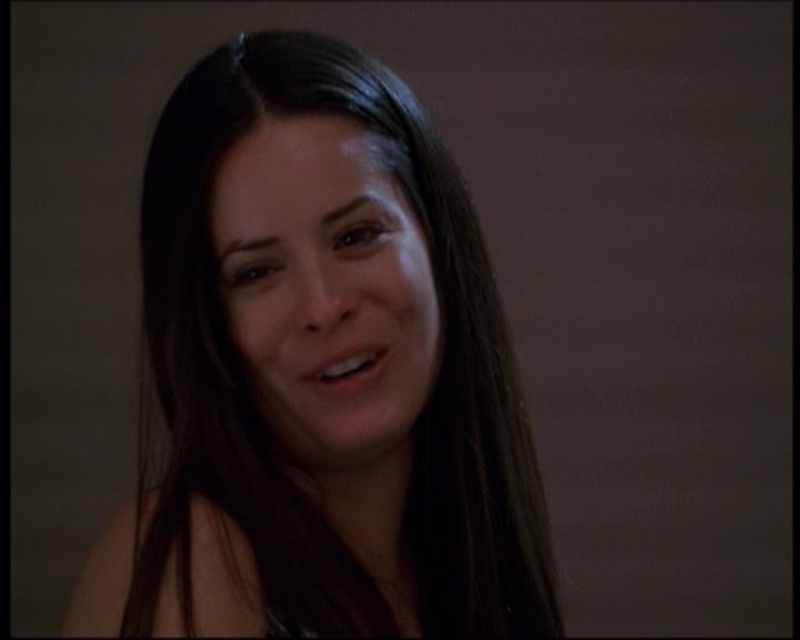 Charmed-Online-dot-610Chris-Crossed1496.jpg Charmed-Online-dot-610Chris-Crossed1496.jpg