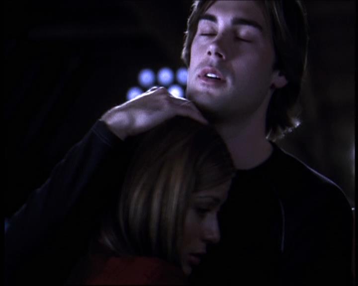 Charmed-Online-dot-610Chris-Crossed1637.jpg Charmed-Online-dot-610Chris-Crossed1637.jpg