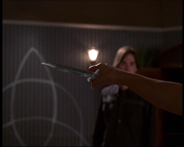 Charmed-Online-dot-610Chris-Crossed1757.jpg