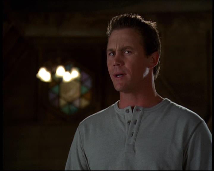 Charmed-Online-dot-610Chris-Crossed1908.jpg