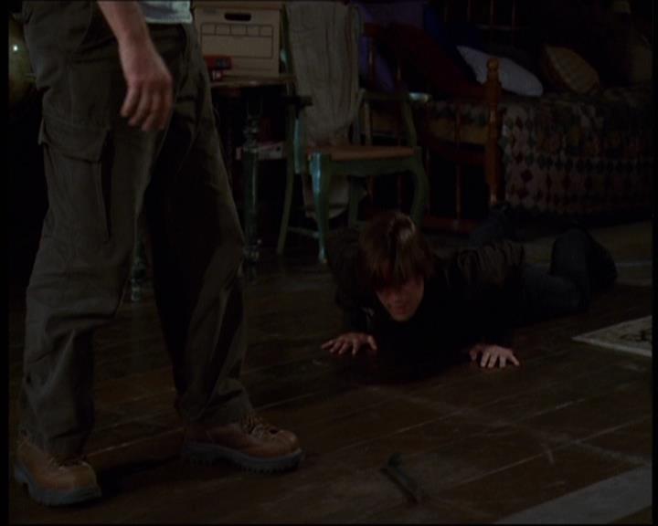 Charmed-Online-dot-610Chris-Crossed2153.jpg Charmed-Online-dot-610Chris-Crossed2153.jpg