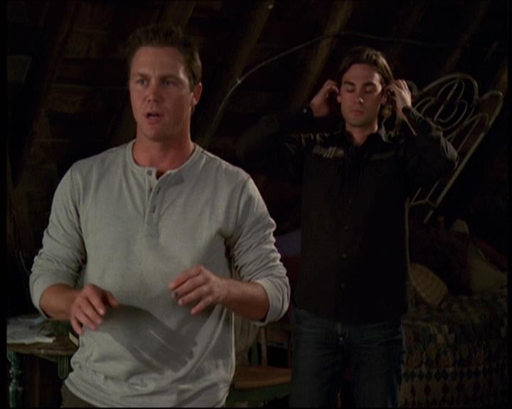 Charmed-Online-dot-610Chris-Crossed2160.jpg