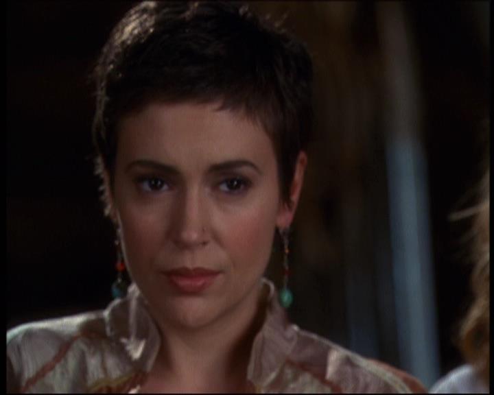 Charmed-Online-dot-610Chris-Crossed2194.jpg