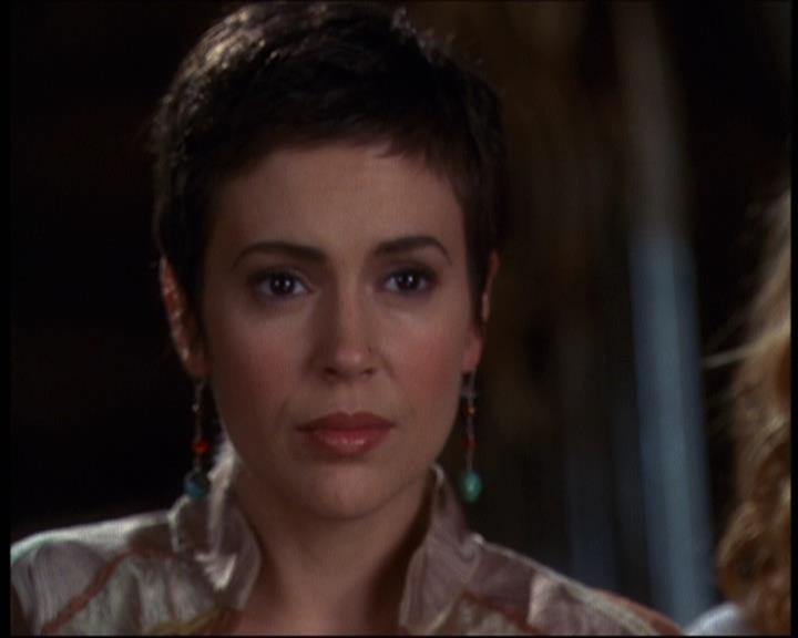 Charmed-Online-dot-610Chris-Crossed2201.jpg
