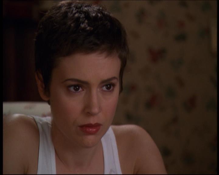 Charmed-Online-dot-610Chris-Crossed2316.jpg