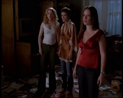 Charmed-Online-dot-610Chris-Crossed1829.jpg