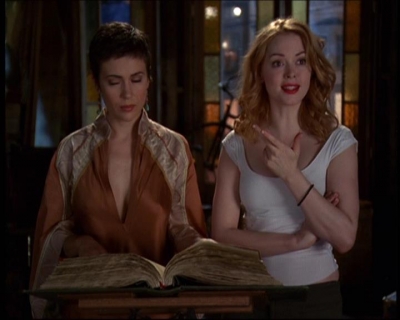 Charmed-Online-dot-610Chris-Crossed1881.jpg