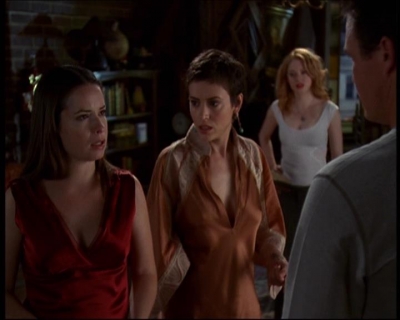 Charmed-Online-dot-610Chris-Crossed1920.jpg