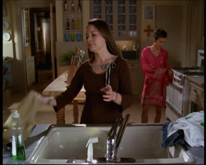 Charmed-Online-dot-611WitchStock0184.jpg