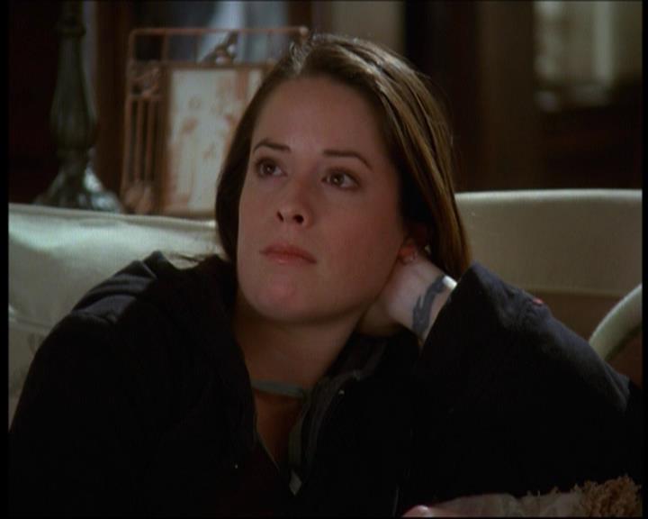 Charmed-Online-dot-611WitchStock0911.jpg