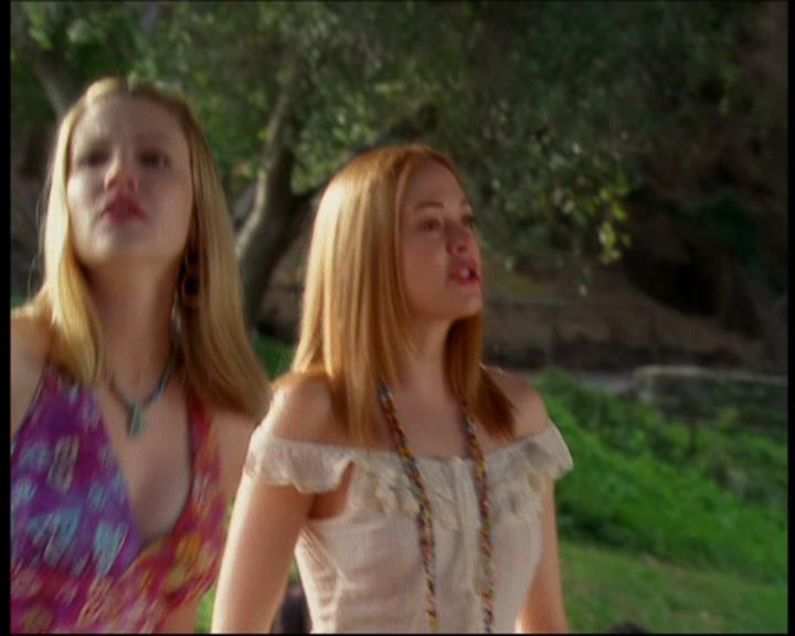 Charmed-Online-dot-611WitchStock1086.jpg