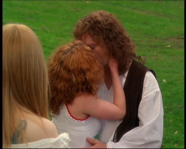 Charmed-Online-dot-611WitchStock1119.jpg
