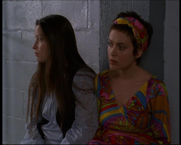 Charmed-Online-dot-611WitchStock1394.jpg Charmed-Online-dot-611WitchStock1394.jpg