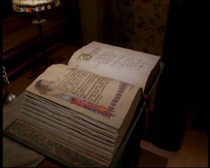Charmed-Online-dot-611WitchStock1699.jpg