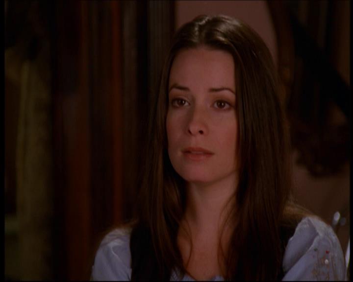 Charmed-Online-dot-611WitchStock1830.jpg