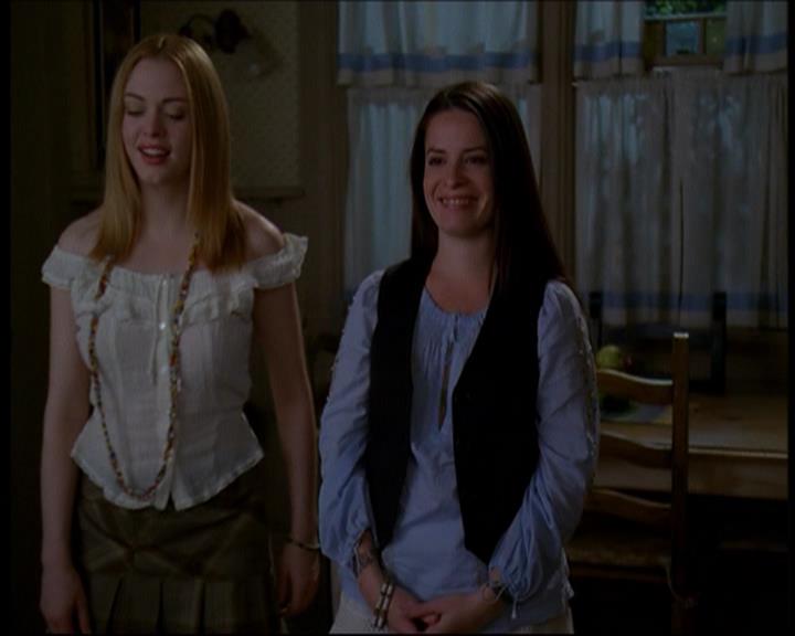Charmed-Online-dot-611WitchStock2192.jpg
