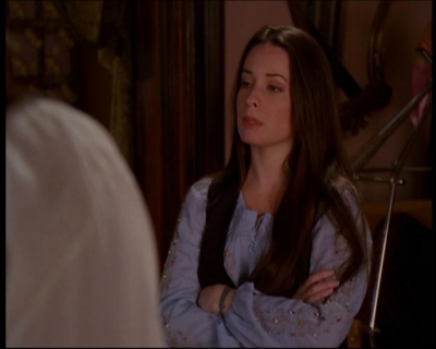 Charmed-Online-dot-611WitchStock1825.jpg