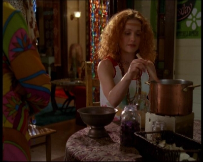 Charmed-Online-dot-611WitchStock1940.jpg