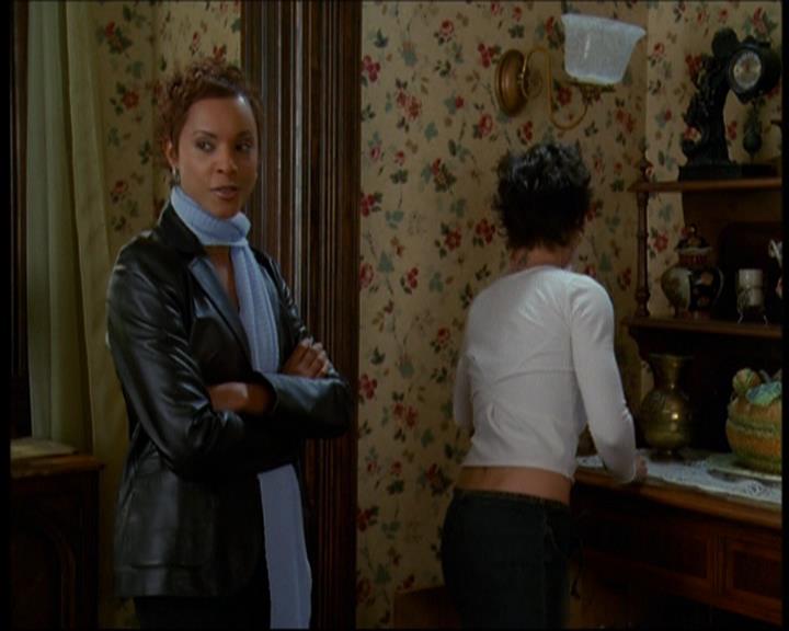 Charmed-Online-dot-612PrinceCharmed0244.jpg