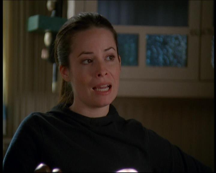 Charmed-Online-dot-612PrinceCharmed0341.jpg