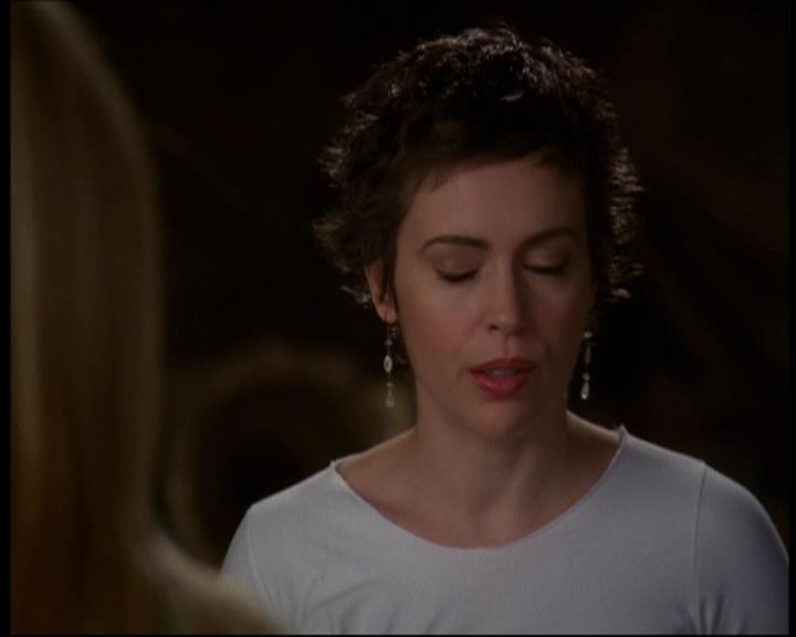 Charmed-Online-dot-612PrinceCharmed0460.jpg Charmed-Online-dot-612PrinceCharmed0460.jpg