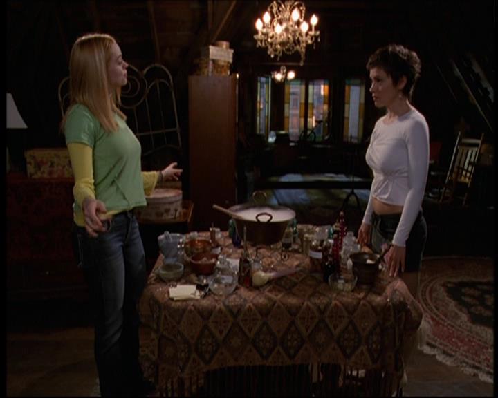 Charmed-Online-dot-612PrinceCharmed0467.jpg