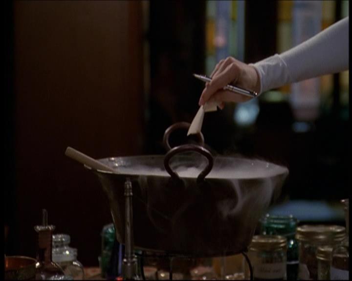 Charmed-Online-dot-612PrinceCharmed0538.jpg Charmed-Online-dot-612PrinceCharmed0538.jpg