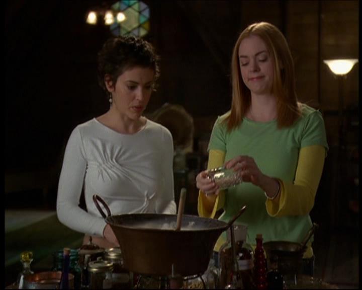 Charmed-Online-dot-612PrinceCharmed0730.jpg
